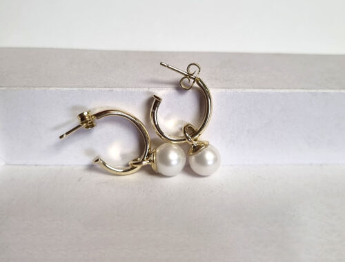 Pearl earrings