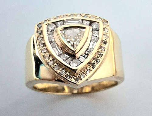 Custom gold diamond ring